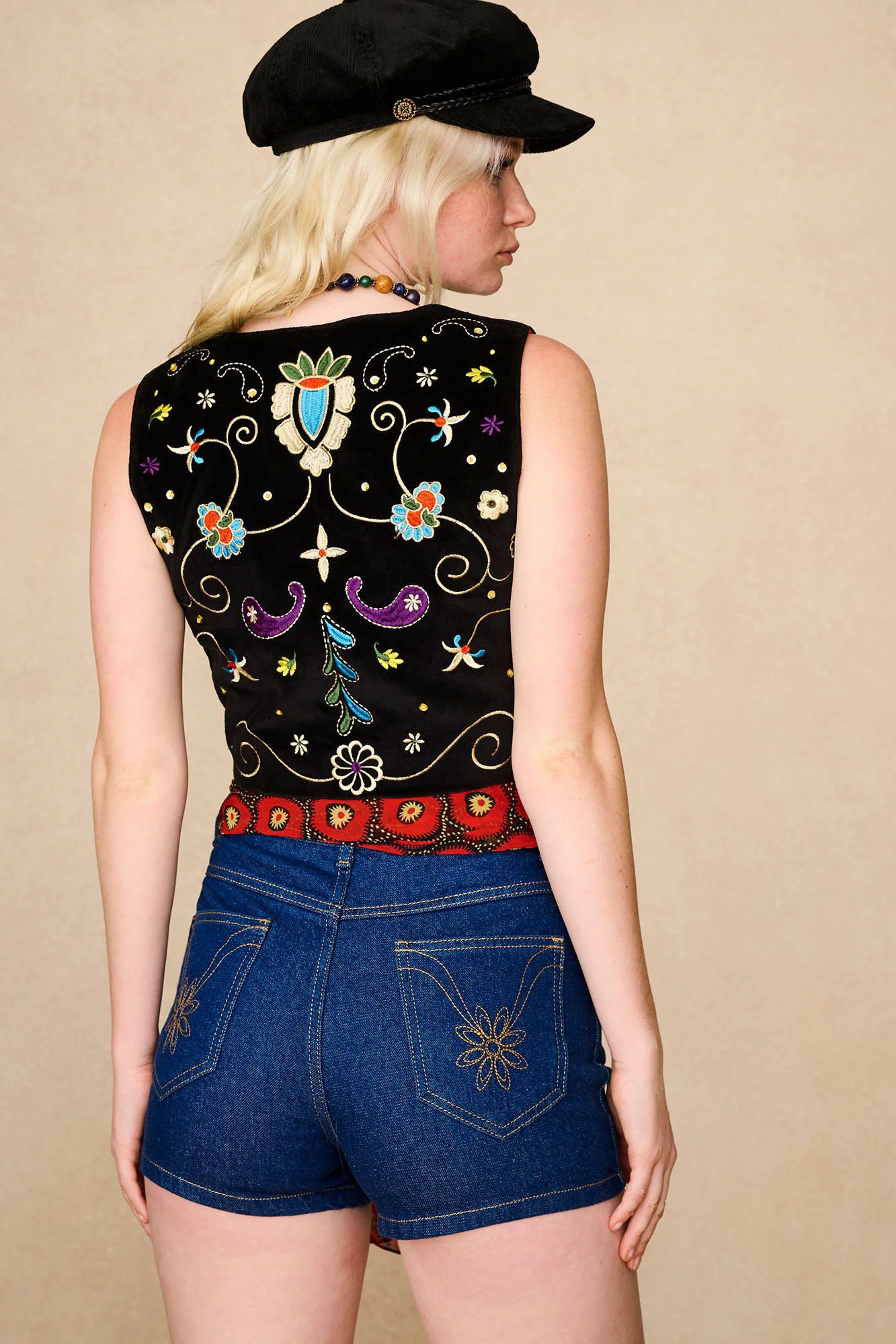 Aria Black Velvet Embroidered Vest - Image 5