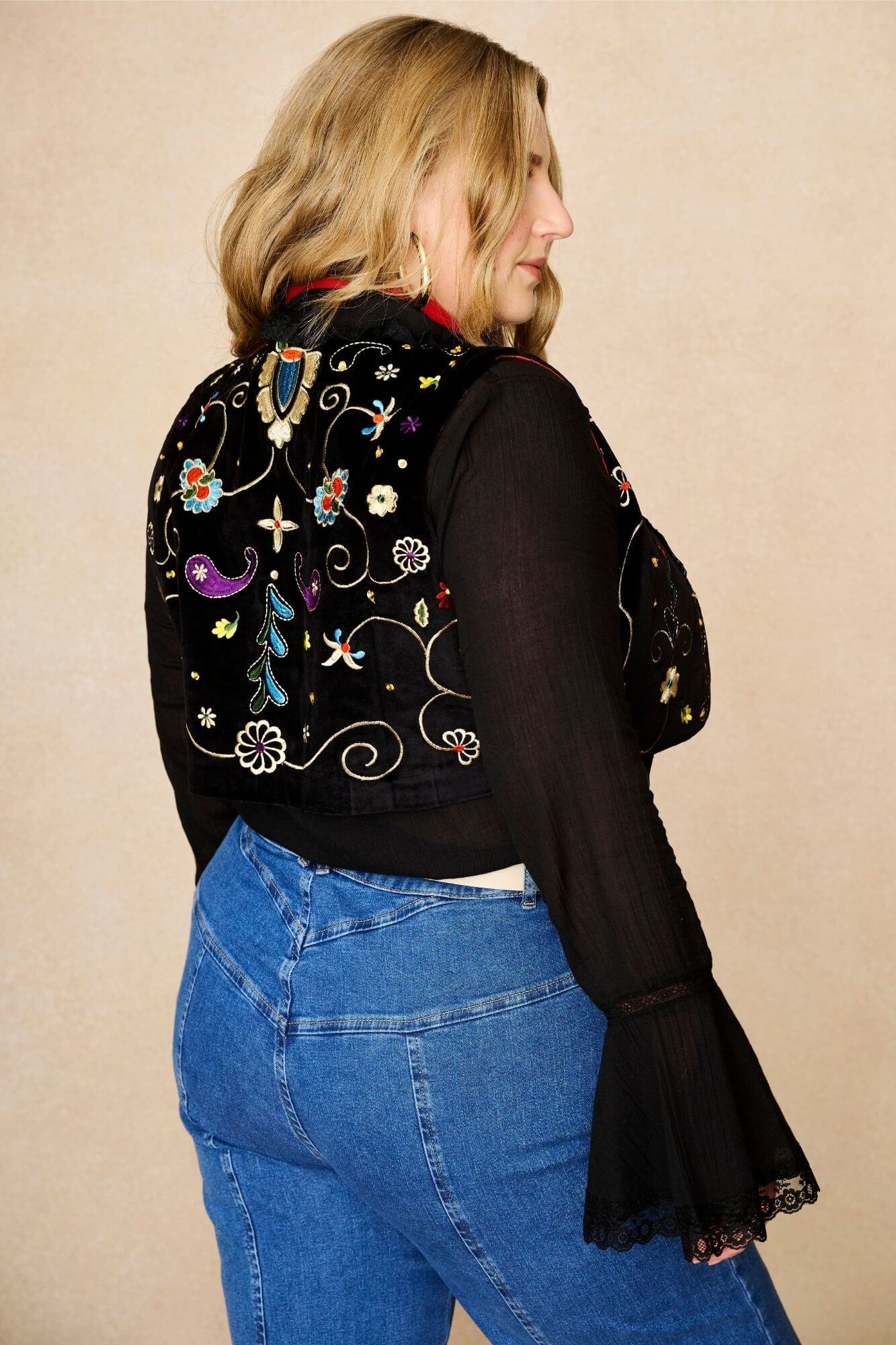 Storyteller Black Lace Trim Ruffle Blouse - Image 7